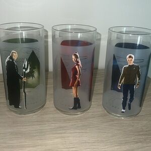 Set of 3 Star Trek drinking glasses. Excellent condition. No chips or paint loss